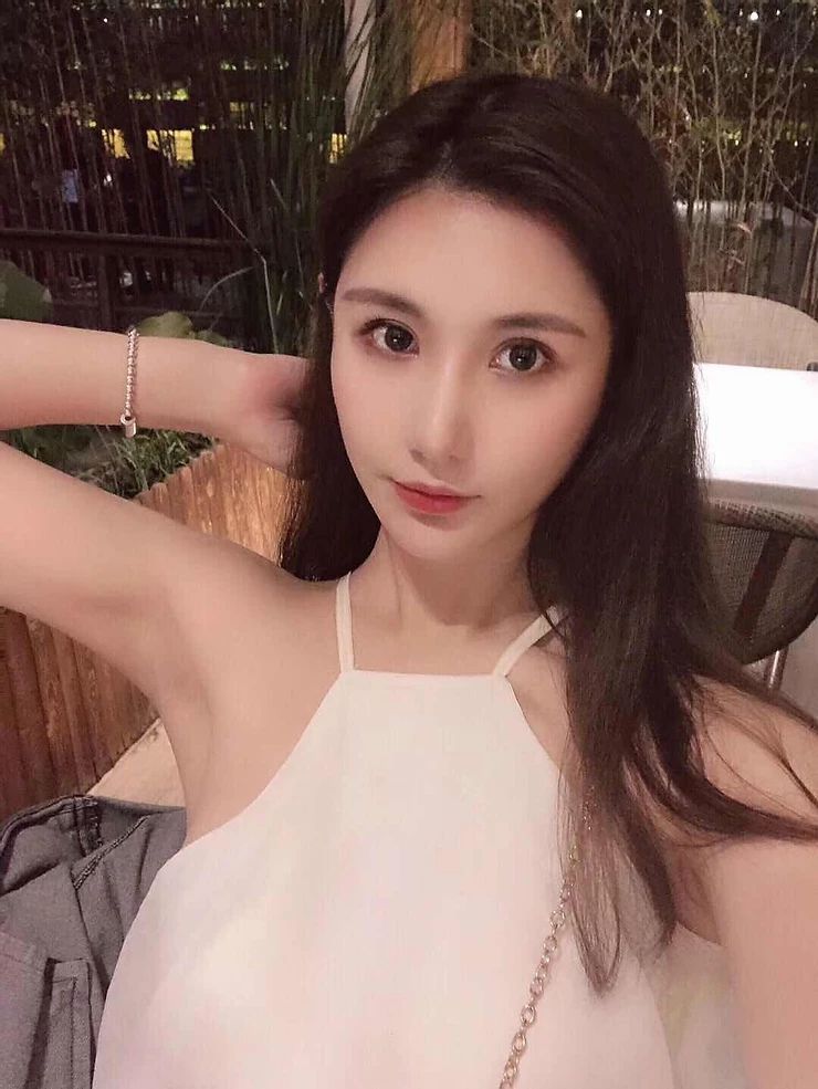 北京外围模特女孩98年180时装表演专业CCTV3美女评审身材好性格温柔全身无整容皮肤白 - 7 - https://vip.gstudiovip.com/bj/%e5%8c%97%e4%ba%ac%e5%a4%96%e5%9b%b4%e6%a8%a1%e7%89%b9%e5%a5%b3%e5%ad%a998%e5%b9%b4180%e6%97%b6%e8%a3%85%e8%a1%a8%e6%bc%94%e4%b8%93%e4%b8%9acctv3%e7%be%8e%e5%a5%b3%e8%af%84%e5%ae%a1%e8%ba%ab%e6%9d%90.html
