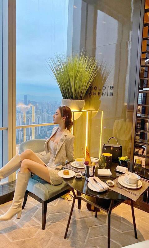 北京外围女微信是多少？北京外围女怎么约？北京外围女靠谱吗？