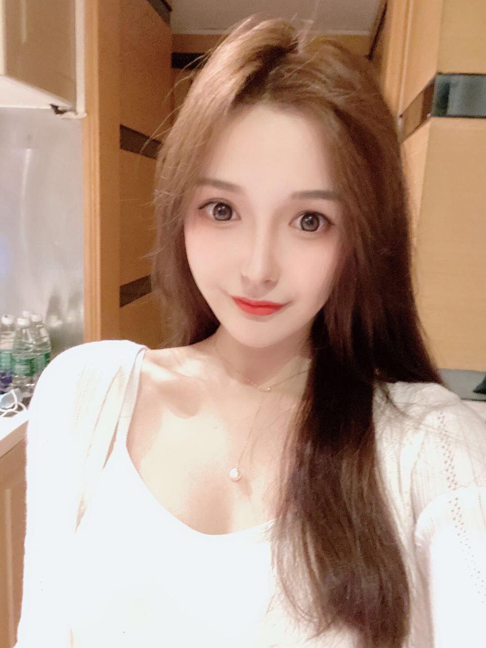 广州外围模特168D新鲜蔬菜主动热情皮肤白皙性格温柔初恋女友款 - 1 - https://vip.gstudiovip.com/gz/%e5%b9%bf%e5%b7%9e%e5%a4%96%e5%9b%b4%e6%a8%a1%e7%89%b9168d%e6%96%b0%e9%b2%9c%e8%94%ac%e8%8f%9c%e4%b8%bb%e5%8a%a8%e7%83%ad%e6%83%85%e7%9a%ae%e8%82%a4%e7%99%bd%e7%9a%99%e6%80%a7%e6%a0%bc%e6%b8%a9.html