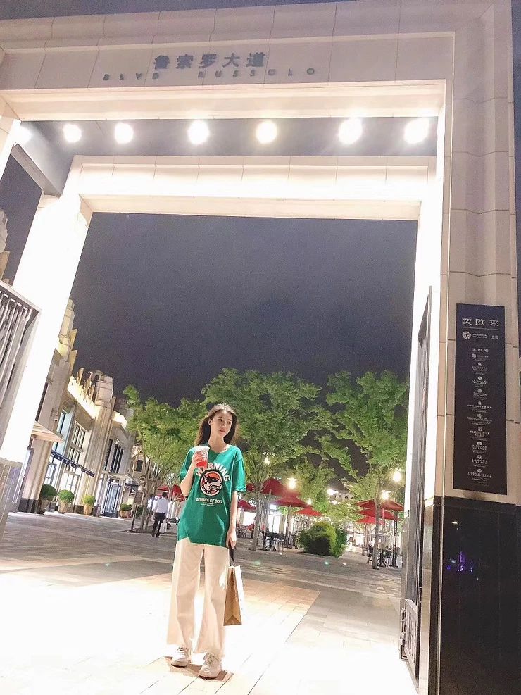 上海外围模特168D02年 - 7 - https://vip.gstudiovip.com/sh/%e4%b8%8a%e6%b5%b7%e5%a4%96%e5%9b%b4%e6%a8%a1%e7%89%b9168d02%e5%b9%b4.html