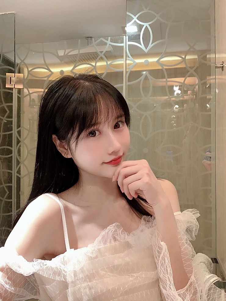 上海外围模特162D筷子腿A4腰本科学历小巧玲珑女友感觉清纯无烟酒无纹身听话温柔性格好纯美女孩无风尘味 - 3 - https://vip.gstudiovip.com/sh/%e4%b8%8a%e6%b5%b7%e5%a4%96%e5%9b%b4%e6%a8%a1%e7%89%b9162d%e7%ad%b7%e5%ad%90%e8%85%bfa4%e8%85%b0%e6%9c%ac%e7%a7%91%e5%ad%a6%e5%8e%86%e5%b0%8f%e5%b7%a7%e7%8e%b2%e7%8f%91%e5%a5%b3%e5%8f%8b%e6%84%9f.html