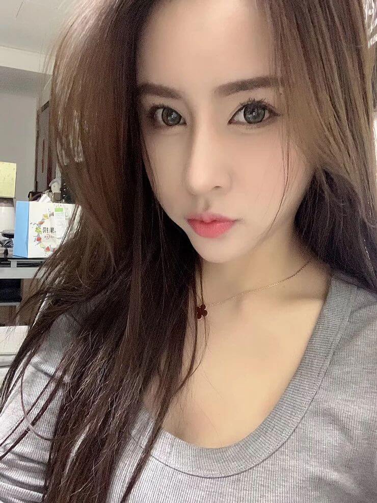 上海外围模特新人00年170D穿着大牌配合度高皮肤白 - 1 - https://vip.gstudiovip.com/sh/%e4%b8%8a%e6%b5%b7%e5%a4%96%e5%9b%b4%e6%a8%a1%e7%89%b9%e6%96%b0%e4%ba%ba00%e5%b9%b4170d%e7%a9%bf%e7%9d%80%e5%a4%a7%e7%89%8c%e9%85%8d%e5%90%88%e5%ba%a6%e9%ab%98%e7%9a%ae%e8%82%a4%e7%99%bd.html