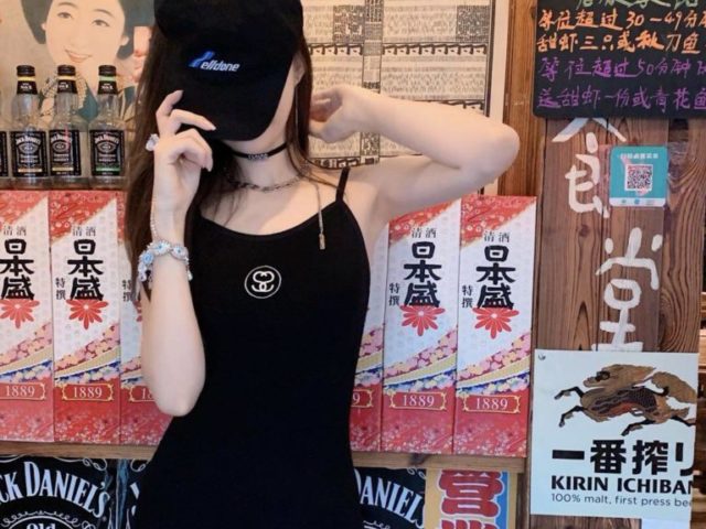 上海外围模特高端外围极品小网红01168D清纯系网红女友皮肤白皙无暇可素颜大眼笑脸清纯校花范 - 27 - https://vip.gstudiovip.com/sh/news