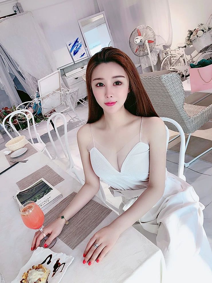 深圳外围模特新人妹妹168纯天然D丰满气质肤白体贴 - 3 - https://vip.gstudiovip.com/sz/%e6%b7%b1%e5%9c%b3%e5%a4%96%e5%9b%b4%e6%a8%a1%e7%89%b9%e6%96%b0%e4%ba%ba%e5%a6%b9%e5%a6%b9168%e7%ba%af%e5%a4%a9%e7%84%b6d%e4%b8%b0%e6%bb%a1%e6%b0%94%e8%b4%a8%e8%82%a4%e7%99%bd%e4%bd%93%e8%b4%b4.html