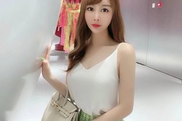 深圳外围模特新人学生167Ｄ态度好条件好性格温柔