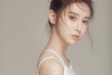 深圳外围模特00170D高校在读温柔大方,态度好声音甜美皮肤Q弹腿长直腰细大