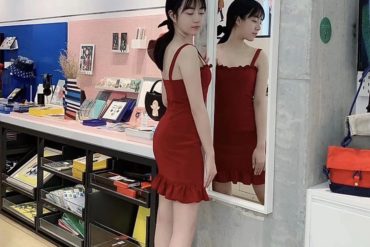 深圳外围模特01年身高168C天然无整容听话小纯类型本人无差距开朗温柔甜甜女友爱说爱笑