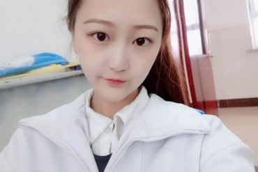 深圳外围模特真实01年清纯0整极品165C体重80服白细腻嫩滑乖巧听话懂事活波开朗服务周到听话懂事