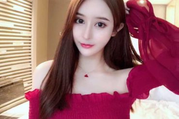 成都外围模特电子科大学生体重47kg身高168cm胸c甜美可爱大方得体高素质