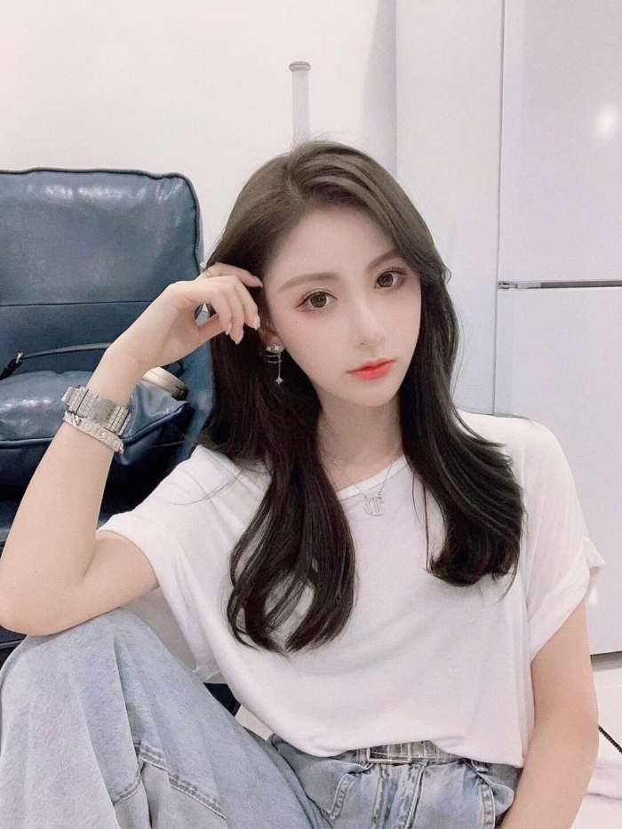 苏州外围模特高端气质学妹170D - 7 - https://vip.gstudiovip.com/%e8%8b%8f%e5%b7%9e%e5%a4%96%e5%9b%b4%e6%a8%a1%e7%89%b9%e9%ab%98%e7%ab%af%e6%b0%94%e8%b4%a8%e5%ad%a6%e5%a6%b9170d.html