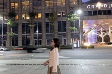 温州外围模特－新人真实03年173腿C超美兼职学生素颜见