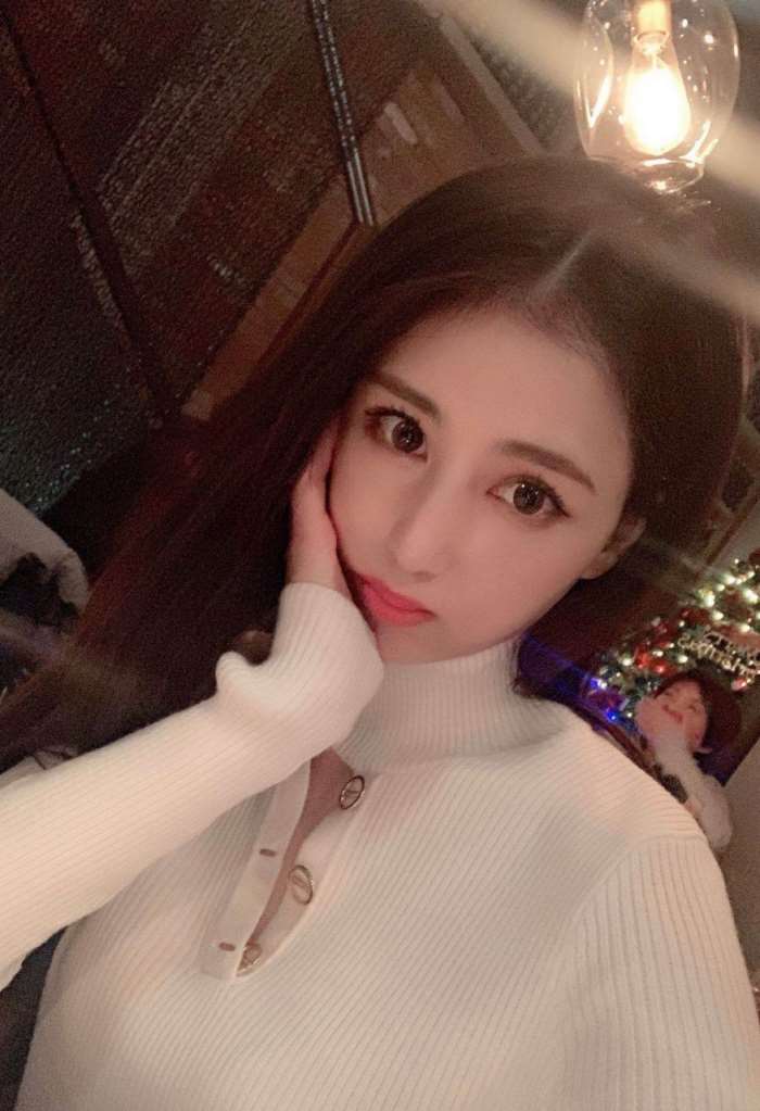 郑州外围模特气质小仙女性格外向清纯 - 5 - https://vip.gstudiovip.com/%e9%83%91%e5%b7%9e%e5%a4%96%e5%9b%b4%e6%a8%a1%e7%89%b9%e6%b0%94%e8%b4%a8%e5%b0%8f%e4%bb%99%e5%a5%b3%e6%80%a7%e6%a0%bc%e5%a4%96%e5%90%91%e6%b8%85%e7%ba%af.html