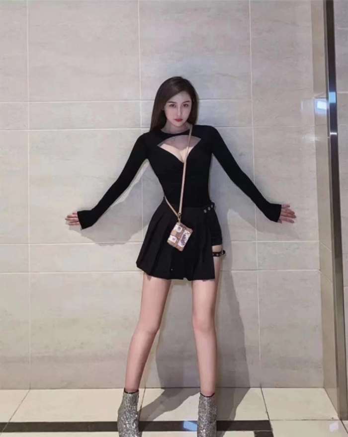 贵阳外围模特外围模特99年170D - 1 - https://vip.gstudiovip.com/%e8%b4%b5%e9%98%b3%e5%a4%96%e5%9b%b4%e6%a8%a1%e7%89%b9%e5%a4%96%e5%9b%b4%e6%a8%a1%e7%89%b999%e5%b9%b4170d.html