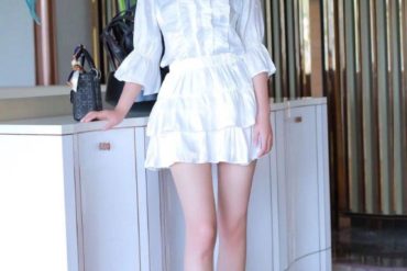 南京外围模特新人00后168D甜心小长发理工大学在校生清纯奶茶妹妹