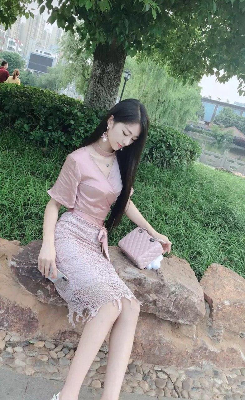 宁波外围模特170D粉嫩性格好不挑不事 - 1 - https://vip.gstudiovip.com/%e5%ae%81%e6%b3%a2%e5%a4%96%e5%9b%b4%e6%a8%a1%e7%89%b9170d%e7%b2%89%e5%ab%a9%e6%80%a7%e6%a0%bc%e5%a5%bd%e4%b8%8d%e6%8c%91%e4%b8%8d%e4%ba%8b.html