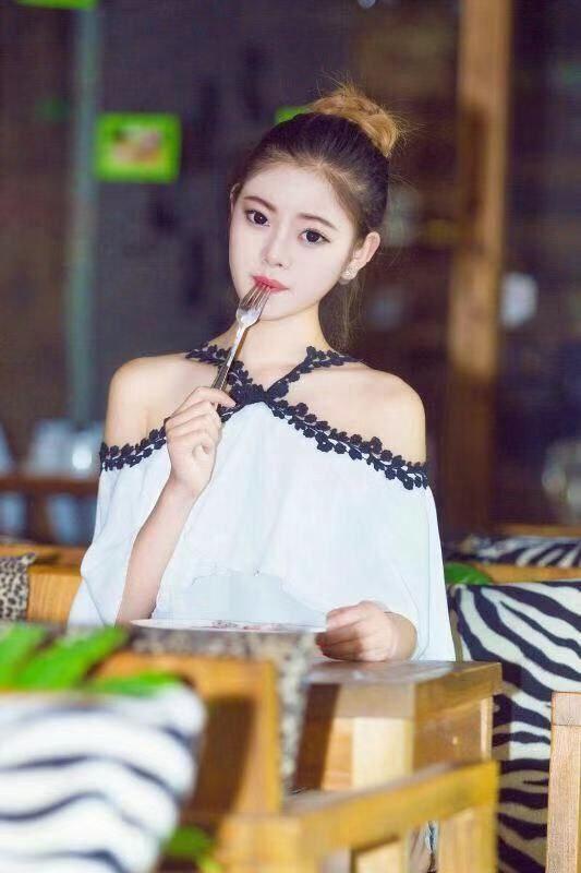 厦门外围模特小天使纯新人一字马173D02舞蹈学院校花带货网红身体柔韧度极高桃花大眼治愈微笑全身白皙0整容无纹身鹅蛋脸A4腰 - 1 - https://vip.gstudiovip.com/%e5%8e%a6%e9%97%a8%e5%a4%96%e5%9b%b4%e6%a8%a1%e7%89%b9%e5%b0%8f%e5%a4%a9%e4%bd%bf%e7%ba%af%e6%96%b0%e4%ba%ba%e4%b8%80%e5%ad%97%e9%a9%ac173d02%e8%88%9e%e8%b9%88%e5%ad%a6%e9%99%a2%e6%a0%a1%e8%8a%b1.html