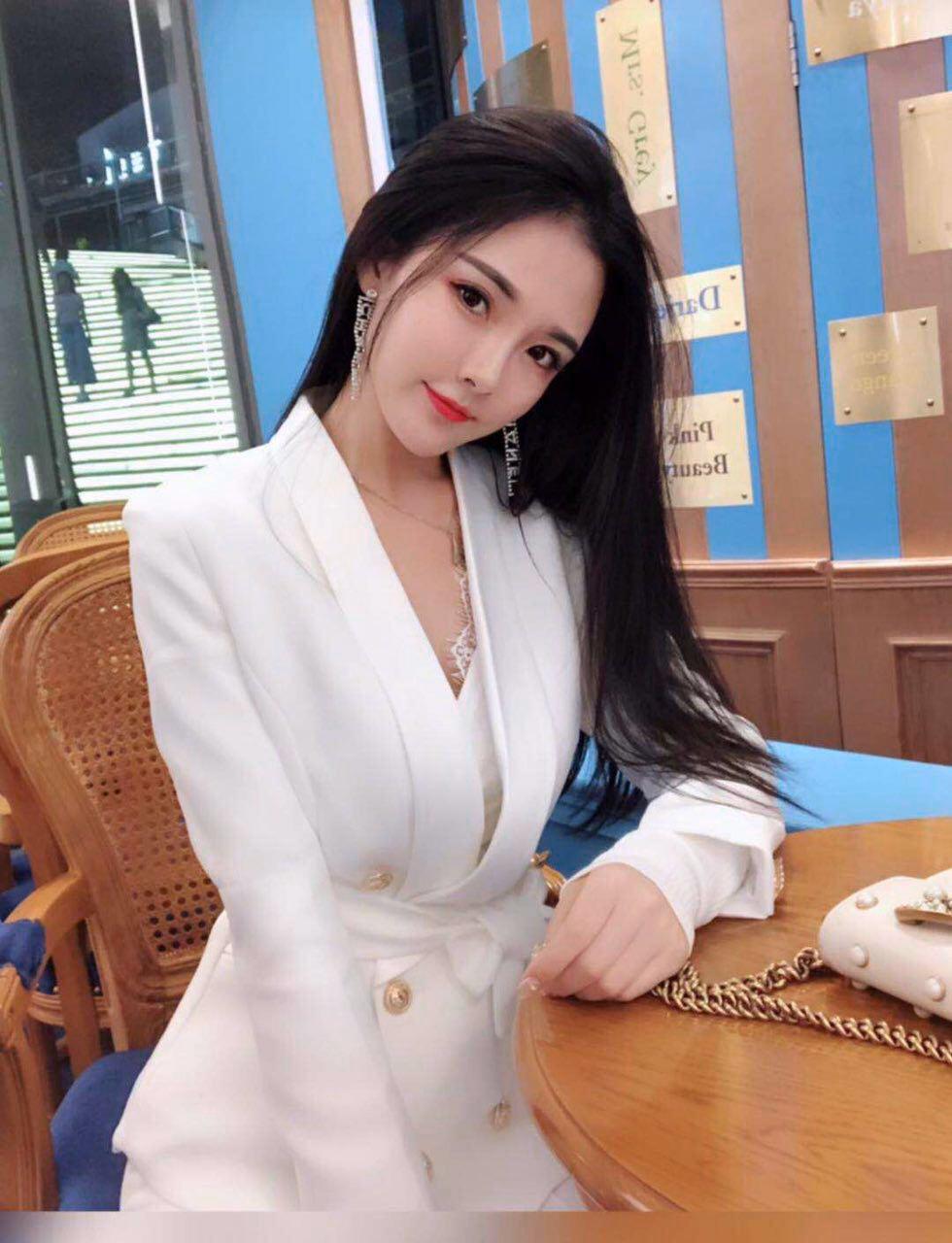 厦门外围模特人极品小网红170D温柔可人 - 7 - https://vip.gstudiovip.com/%e5%8e%a6%e9%97%a8%e5%a4%96%e5%9b%b4%e6%a8%a1%e7%89%b9%e4%ba%ba%e6%9e%81%e5%93%81%e5%b0%8f%e7%bd%91%e7%ba%a2170d%e6%b8%a9%e6%9f%94%e5%8f%af%e4%ba%ba.html