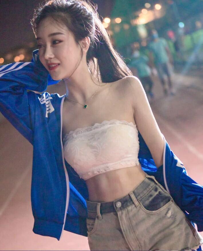 昆明外围模特极品大三学生170C皮肤白服务好 - 5 - https://vip.gstudiovip.com/%e6%98%86%e6%98%8e%e5%a4%96%e5%9b%b4%e6%a8%a1%e7%89%b9%e6%9e%81%e5%93%81%e5%a4%a7%e4%b8%89%e5%ad%a6%e7%94%9f170c%e7%9a%ae%e8%82%a4%e7%99%bd%e6%9c%8d%e5%8a%a1%e5%a5%bd.html