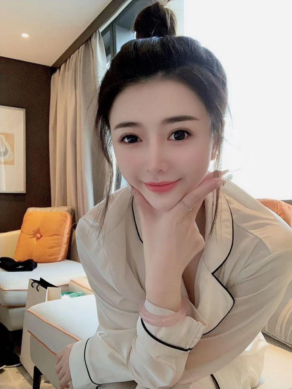 西安外围模特艺校学妹兼职 情商在线   高素质 情商高 会聊天 洋气 筷子腿 可爱 身材完美 99年 D 瑜伽高尔夫钢琴精通 - 1 - https://vip.gstudiovip.com/%e8%a5%bf%e5%ae%89%e5%a4%96%e5%9b%b4%e6%a8%a1%e7%89%b9%e8%89%ba%e6%a0%a1%e5%ad%a6%e5%a6%b9%e5%85%bc%e8%81%8c-%e6%83%85%e5%95%86%e5%9c%a8%e7%ba%bf-%e9%ab%98%e7%b4%a0%e8%b4%a8-%e6%83%85%e5%95%86.html