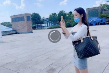 武汉外围模特开02年白小纯初恋脸上下粉真实学生165C