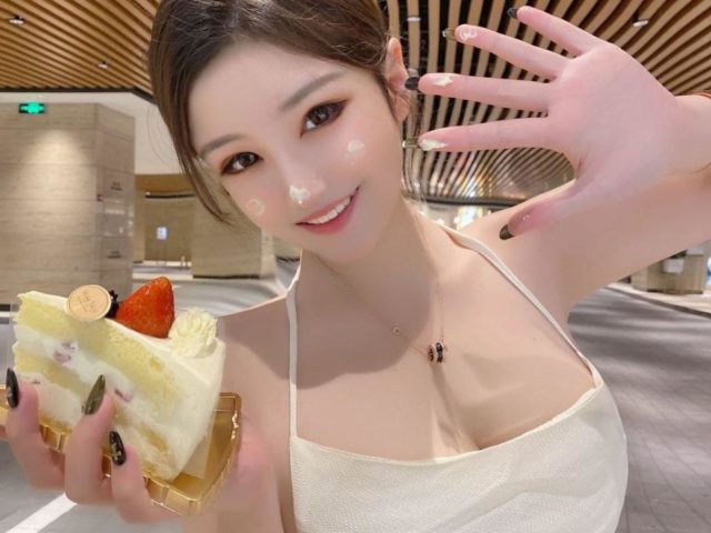 天津外围模特土著学生兼职第一次开真实03年身高166真熊E皮肤雪白真正的童颜巨乳真凶零整 - 1 - https://vip.gstudiovip.com/new/page/70