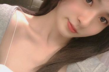 西安外围模特名媛产地商洛2316510536c纯天然巨乳性感翘臀颜值爆表身材火辣