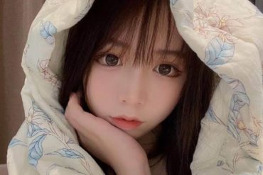 呼和浩特外围模特00年168E48KG童颜巨乳筷子腿腰