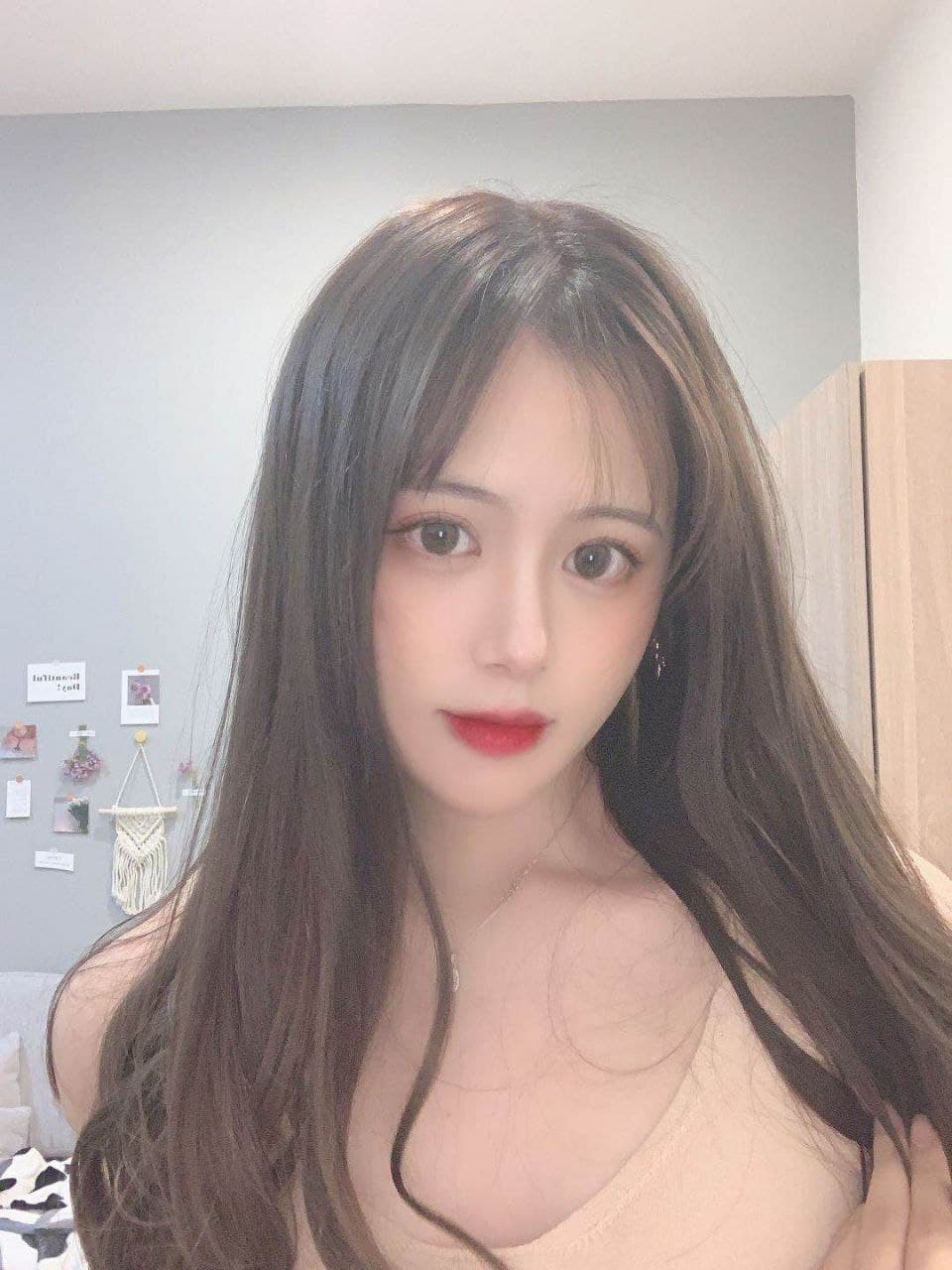 杭州外围模特真实在校大学生2001年169cmDcup清纯少女女友feel纯真活泼爱笑高白瘦大长腿 - 1 - https://vip.gstudiovip.com/%e6%9d%ad%e5%b7%9e%e5%a4%96%e5%9b%b4%e6%a8%a1%e7%89%b9%e7%9c%9f%e5%ae%9e%e5%9c%a8%e6%a0%a1%e5%a4%a7%e5%ad%a6%e7%94%9f2001%e5%b9%b4169cmdcup%e6%b8%85%e7%ba%af%e5%b0%91%e5%a5%b3%e5%a5%b3%e5%8f%8bfeel.html