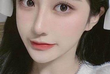 成都外围女模特少妇兼职模特：成都 兼职少妇 170E