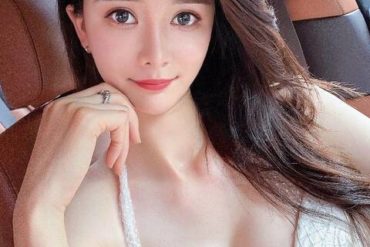 佛山外围女模特白小纯兼职佛山 01年 172D