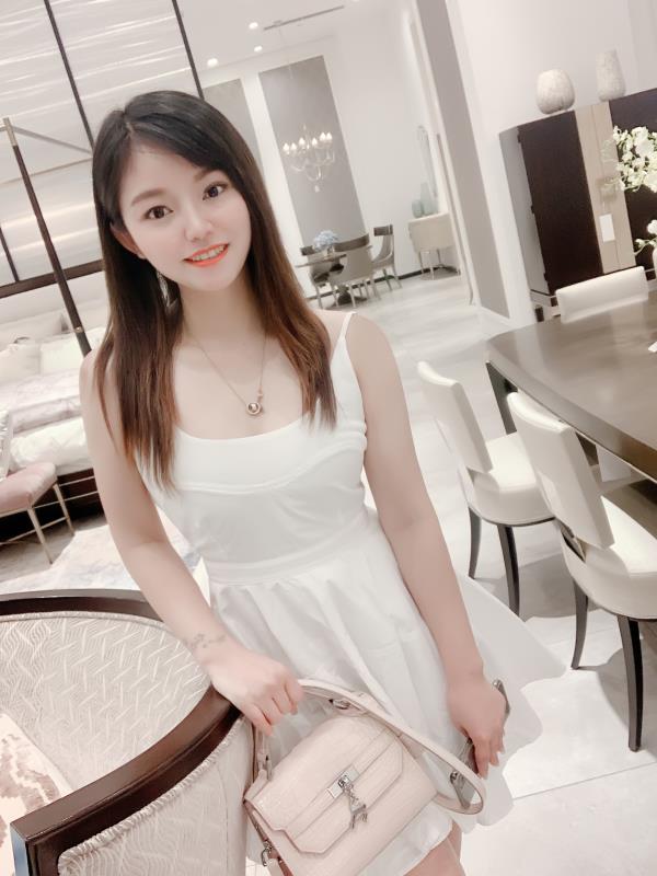 福州外围模特诗诗164C92斤甜美可爱小鸟依人乖巧懂事 - 1 - https://vip.gstudiovip.com/%e7%a6%8f%e5%b7%9e%e5%a4%96%e5%9b%b4%e6%a8%a1%e7%89%b9%e8%af%97%e8%af%97164c92%e6%96%a4%e7%94%9c%e7%be%8e%e5%8f%af%e7%88%b1%e5%b0%8f%e9%b8%9f%e4%be%9d%e4%ba%ba%e4%b9%96%e5%b7%a7%e6%87%82%e4%ba%8b.html