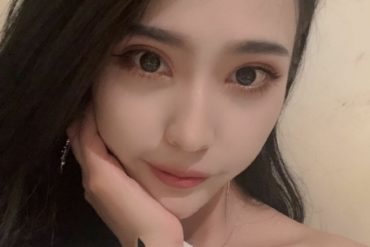 福州外围模特极品学生02年173c声音甜美可爱乖巧可爱女友feel本人十分嫩肤白可爱会聊天挂