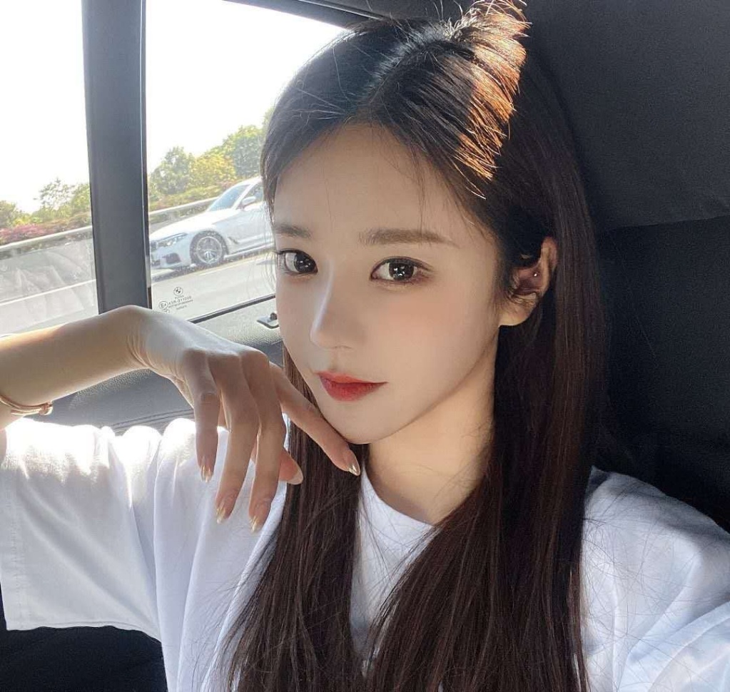 南京外围模特新人学生兼职170D清纯甜美时尚洋气 - 1 - https://vip.gstudiovip.com/%e5%8d%97%e4%ba%ac%e5%a4%96%e5%9b%b4%e6%a8%a1%e7%89%b9%e6%96%b0%e4%ba%ba%e5%ad%a6%e7%94%9f%e5%85%bc%e8%81%8c170d%e6%b8%85%e7%ba%af%e7%94%9c%e7%be%8e%e6%97%b6%e5%b0%9a%e6%b4%8b%e6%b0%94.html