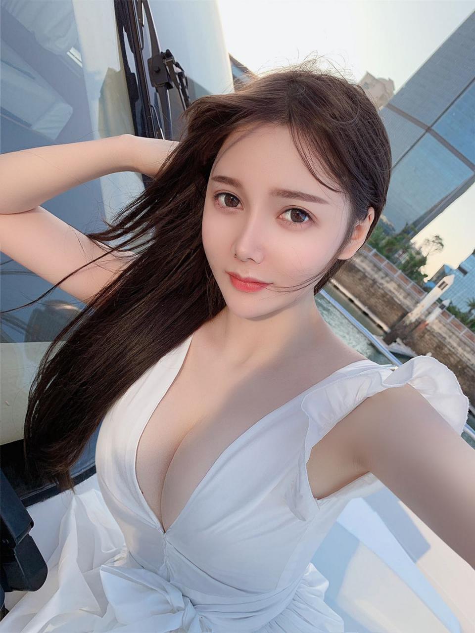 重庆外围模特172D网红款气质小美女温柔体贴女友feel十足黄金比例的身材好不事 - 5 - https://vip.gstudiovip.com/%e9%87%8d%e5%ba%86%e5%a4%96%e5%9b%b4%e6%a8%a1%e7%89%b9172d%e7%bd%91%e7%ba%a2%e6%ac%be%e6%b0%94%e8%b4%a8%e5%b0%8f%e7%be%8e%e5%a5%b3%e6%b8%a9%e6%9f%94%e4%bd%93%e8%b4%b4%e5%a5%b3%e5%8f%8bfeel%e5%8d%81.html