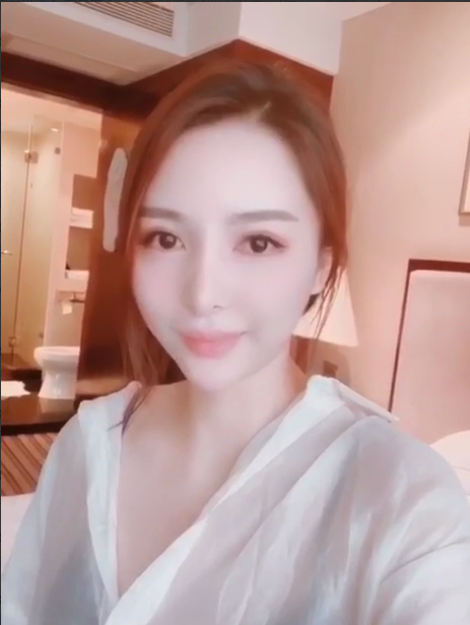 厦门外围模特新人大蜜173D短开兼职全身雪白 - 1 - https://vip.gstudiovip.com/%e5%8e%a6%e9%97%a8%e5%a4%96%e5%9b%b4%e6%a8%a1%e7%89%b9%e6%96%b0%e4%ba%ba%e5%a4%a7%e8%9c%9c173d%e7%9f%ad%e5%bc%80%e5%85%bc%e8%81%8c%e5%85%a8%e8%ba%ab%e9%9b%aa%e7%99%bd.html