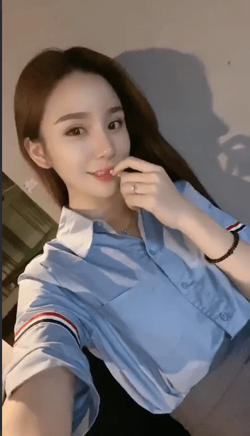 长沙外围模特纯人湘妹子小可172D19岁大长腿 - 1 - https://vip.gstudiovip.com/%e9%95%bf%e6%b2%99%e5%a4%96%e5%9b%b4%e6%a8%a1%e7%89%b9%e7%ba%af%e4%ba%ba%e6%b9%98%e5%a6%b9%e5%ad%90%e5%b0%8f%e5%8f%af172d19%e5%b2%81%e5%a4%a7%e9%95%bf%e8%85%bf.html