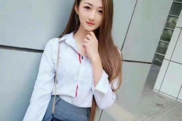 昆明外围模特人00后身高166体重90E一字好不事配合度高温柔体贴